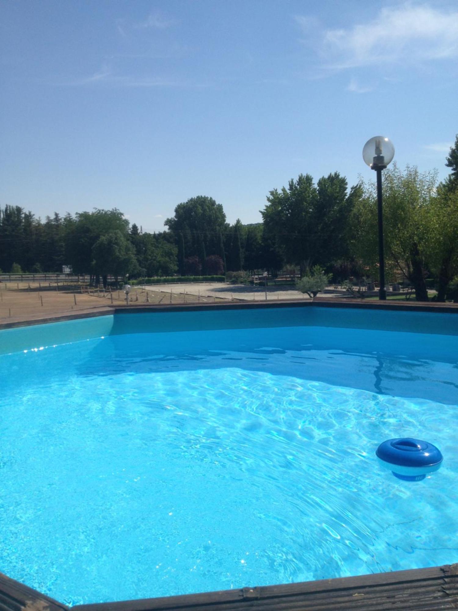 Bungalow Golosina Torrelaguna Zewnętrze zdjęcie